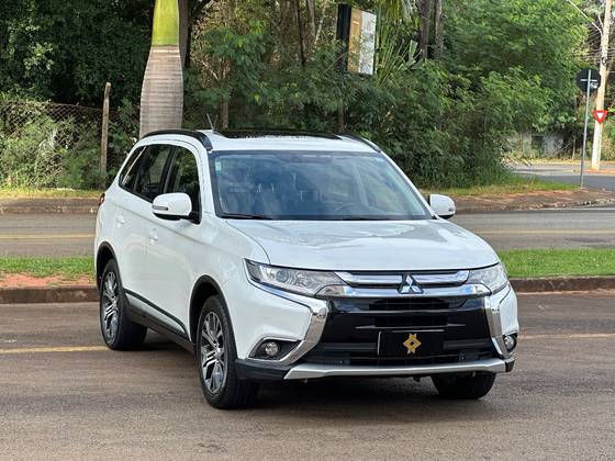 MITSUBISHI OUTLANDER 2.0 16V GASOLINA 4P AUTOMÁTICO